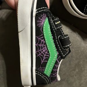 Spiderweb vans
